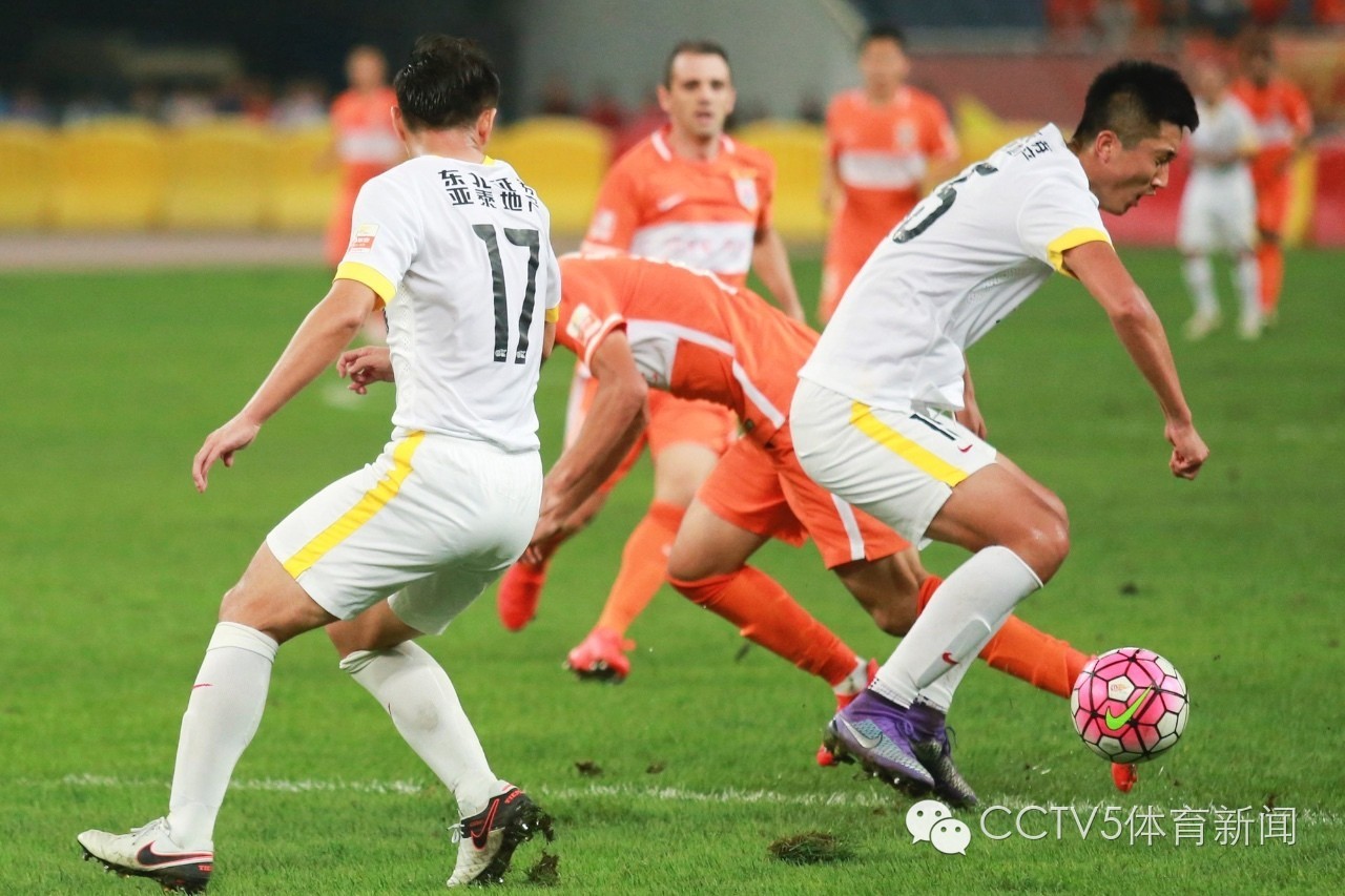恒大遭遇泰达逆转,主场不敌对手 恒大遭遇泰达逆转,主场不敌对手