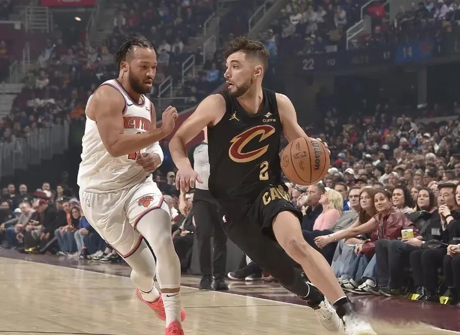 开云平台-尼克斯队新赛季先下一城展现实力的简单介绍