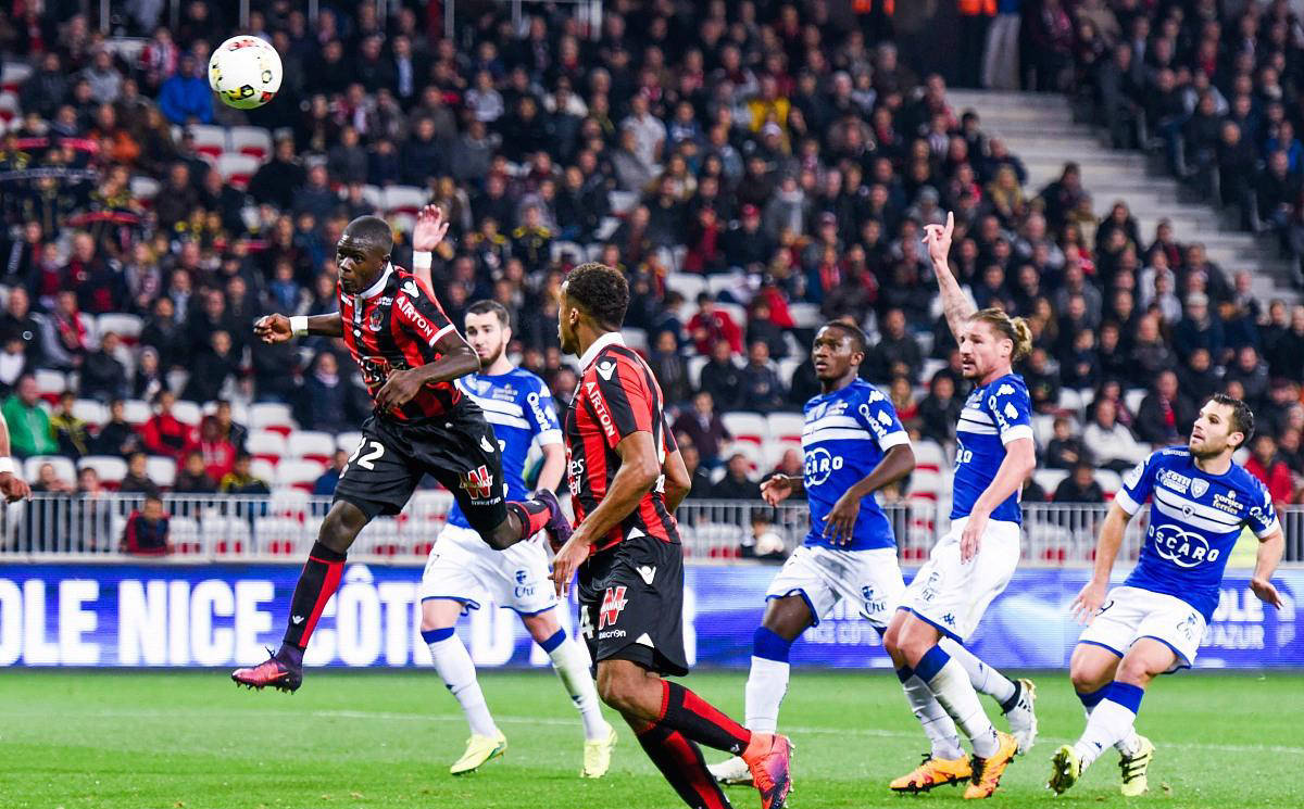 关于曼联客场逼平,德甲豪门遭受强烈冲击的信息 关于曼联客场逼平,德甲豪门遭受强烈冲击的信息