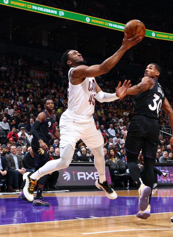 开云体育在线-包含猛龙再胜对手，继续保持东部前三的词条