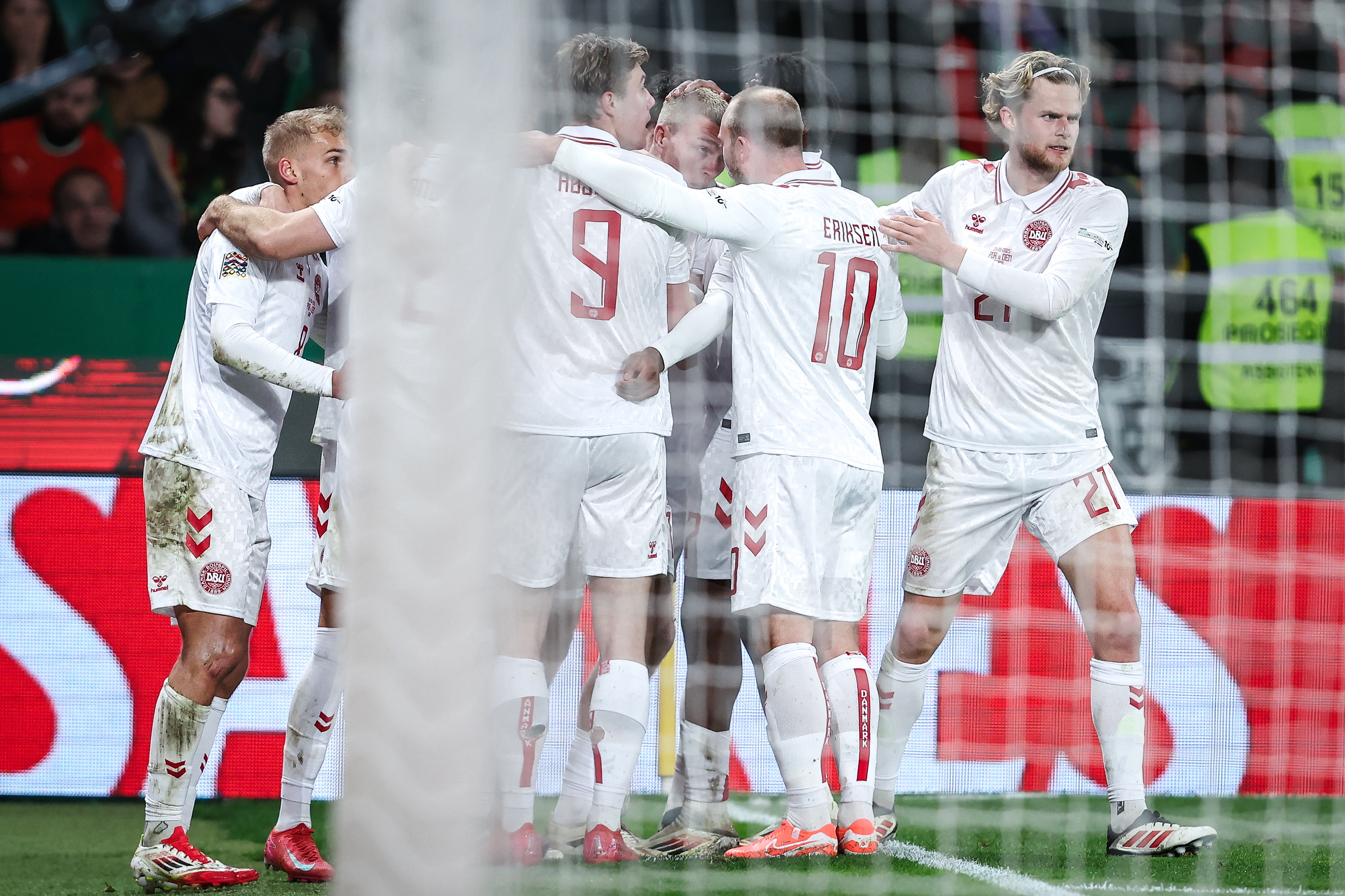 开云下载-包含葡萄牙队惨败瑞典，遗憾止步八强的词条