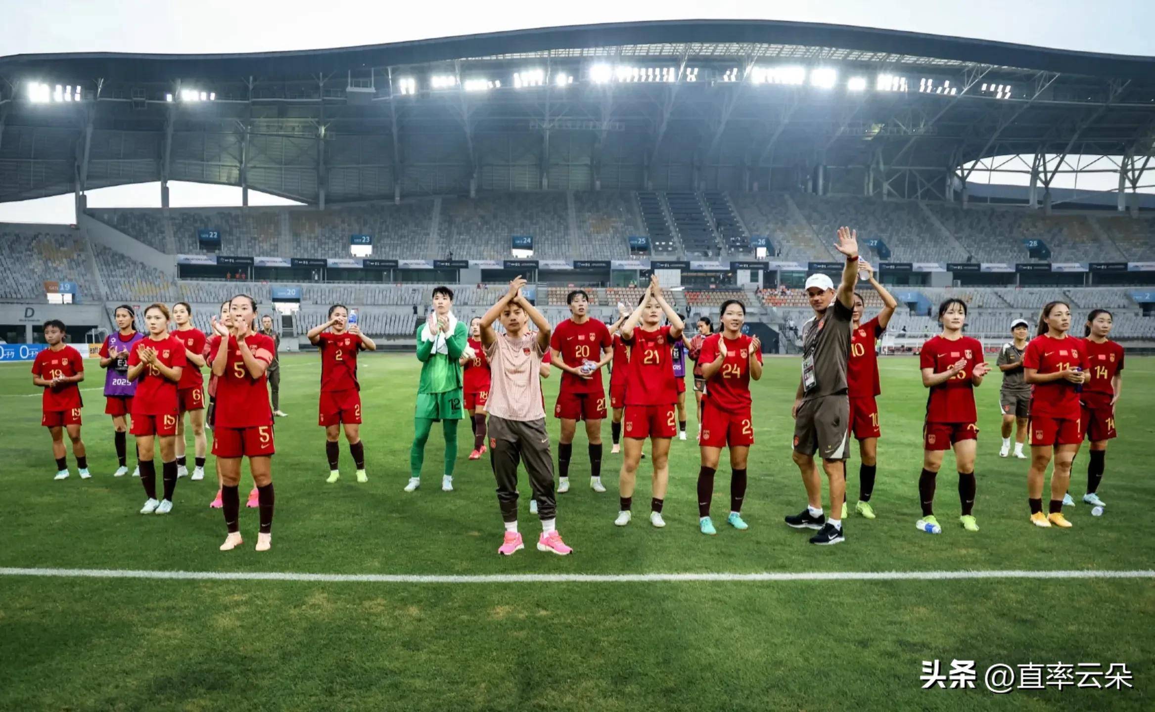 中国女足冲刺胜利，将晋级赛道