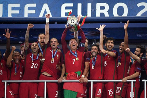 巅峰对决，欧国联冠军辉煌诞生的简单介绍