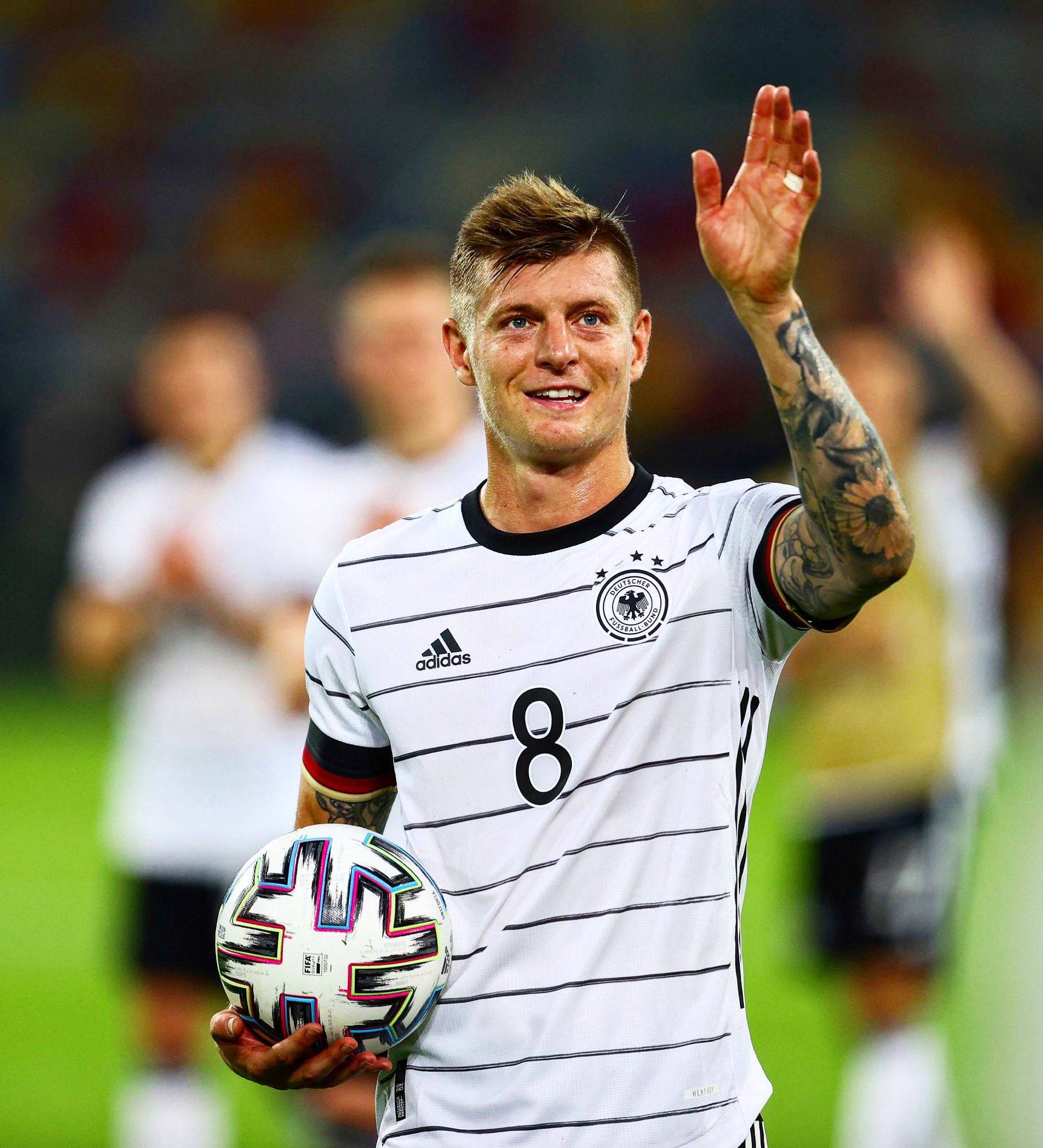 德国队大胜,克罗斯助攻创造多粒入球 德国队大胜,克罗斯助攻创造多粒入球