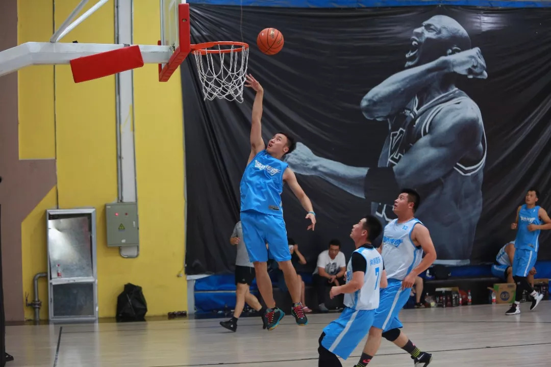 新的体育传奇即将诞生，让我们拭目以待