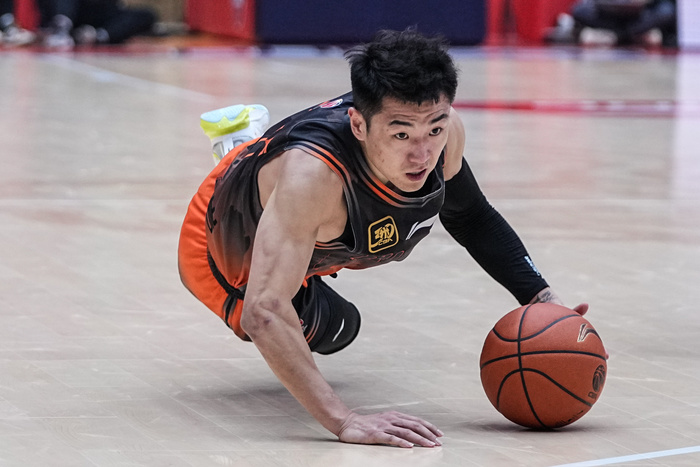 开云下载-山东男篮主场大胜，展现实力的简单介绍