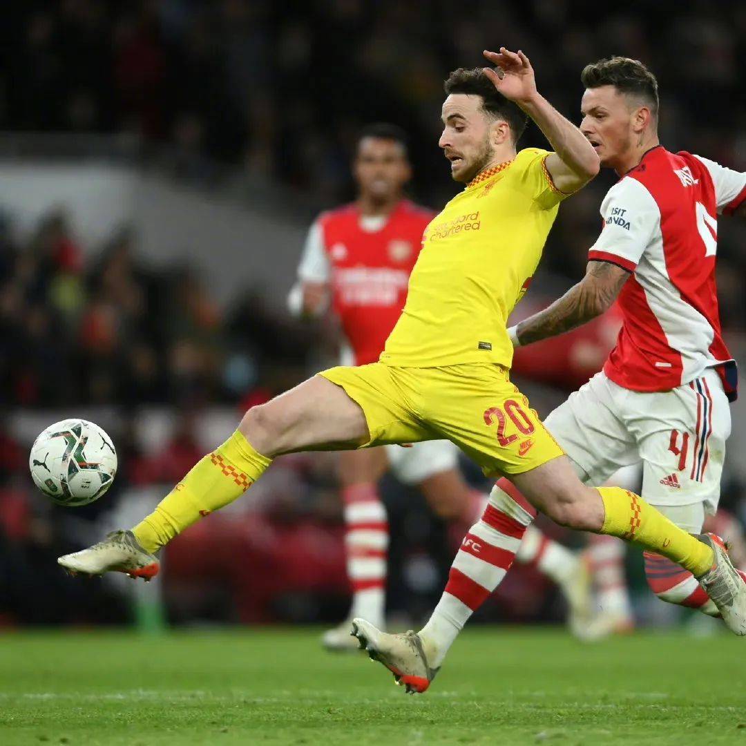 葡萄牙队员在场上大放异彩的简单介绍 葡萄牙队员在场上大放异彩的简单介绍