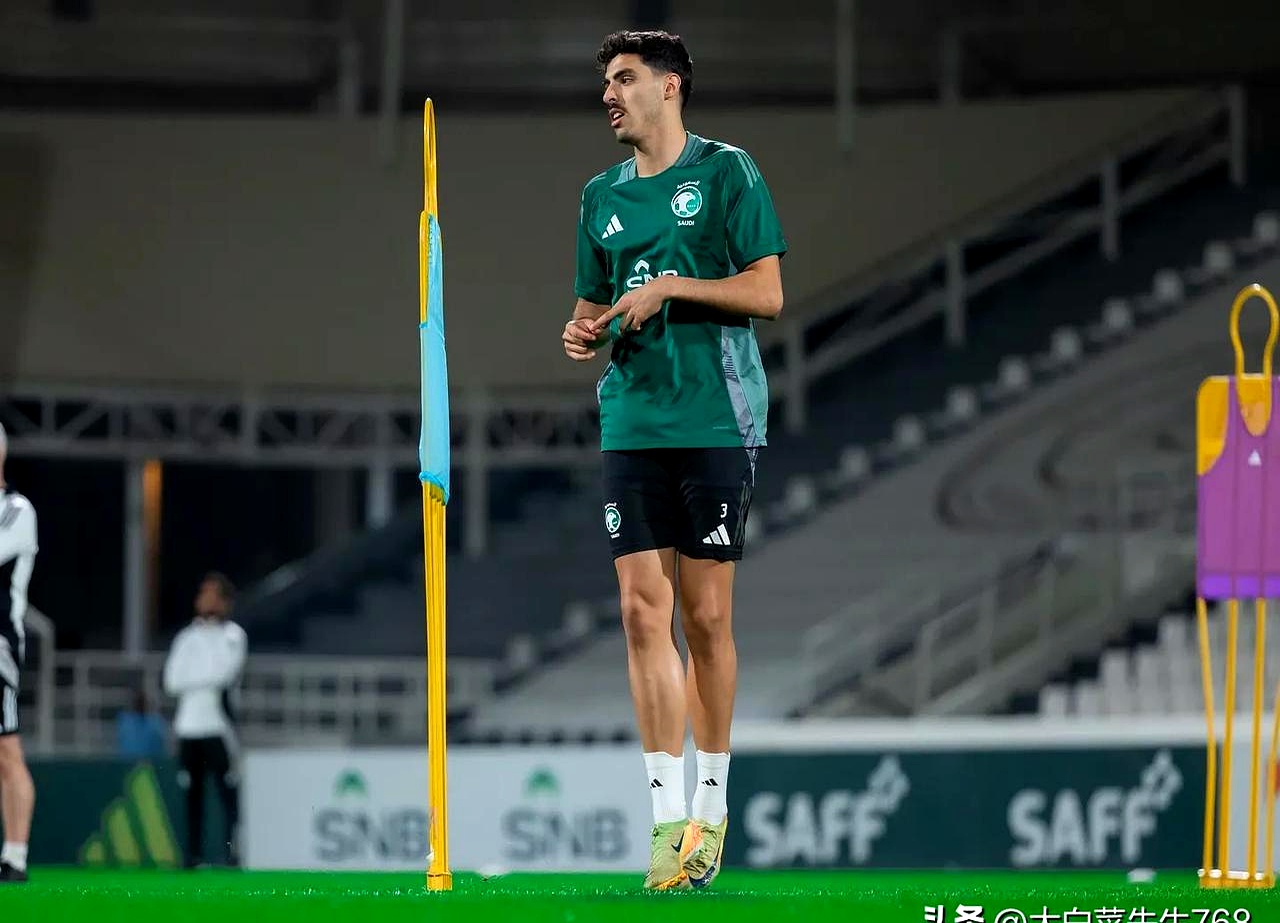 开云体育入口-沙特球队表现稳定，助力晋级的简单介绍