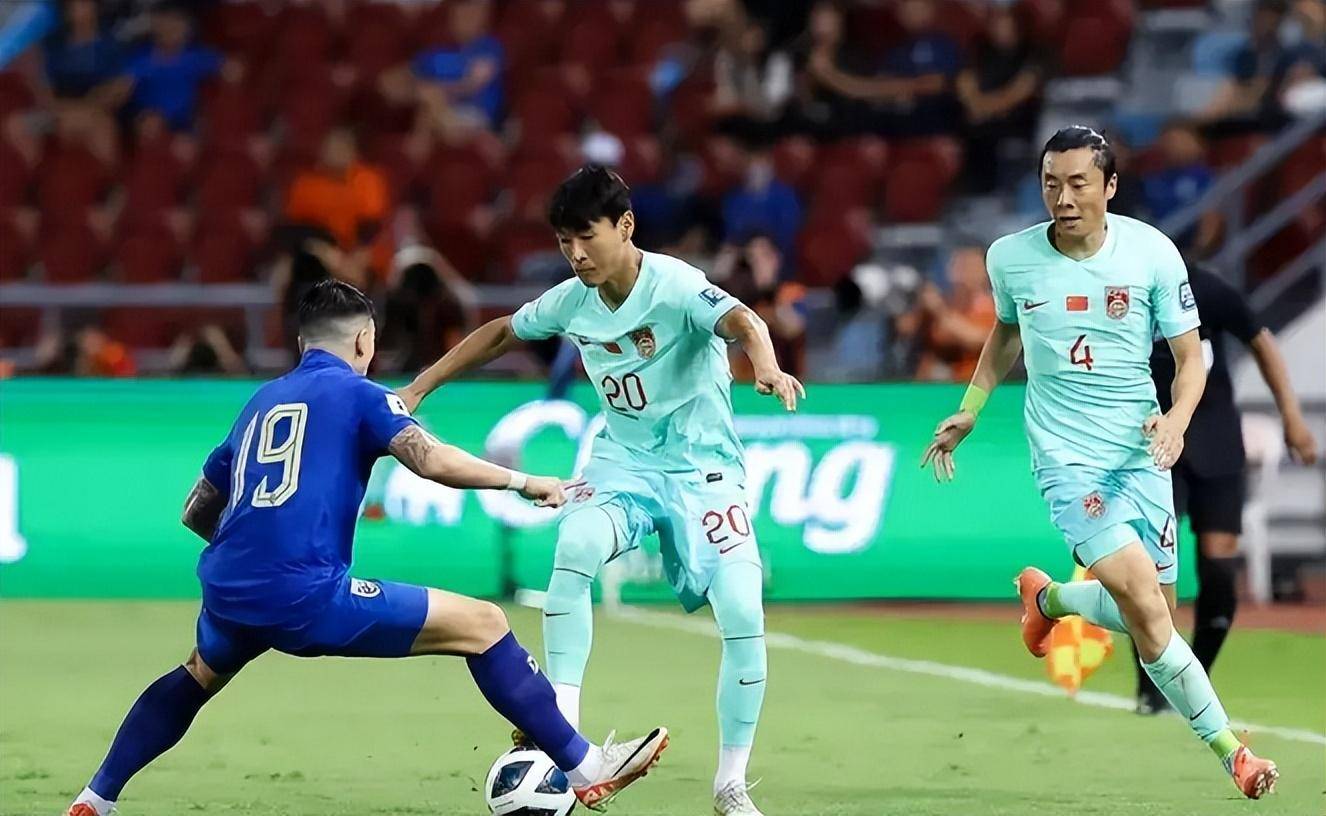 泰国队在国际锦标赛中力挫对手