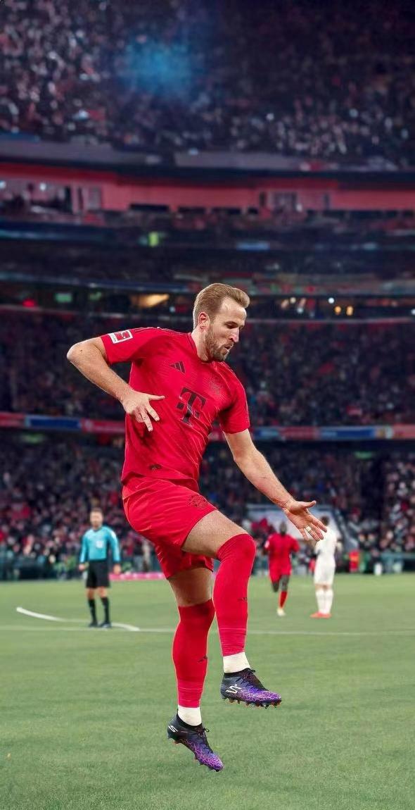 开云体育APP下载-关于拜仁慕尼黑客场胜多特蒙德，提前晋级淘汰赛的信息