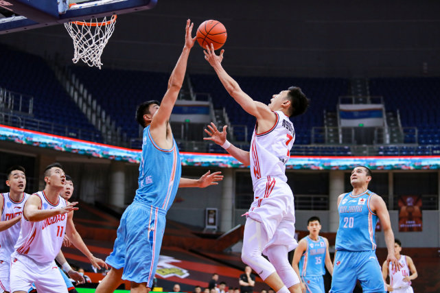 关于拉脱维亚队抢球无匪,法国队以上升为降的信息 关于拉脱维亚队抢球无匪,法国队以上升为降的信息