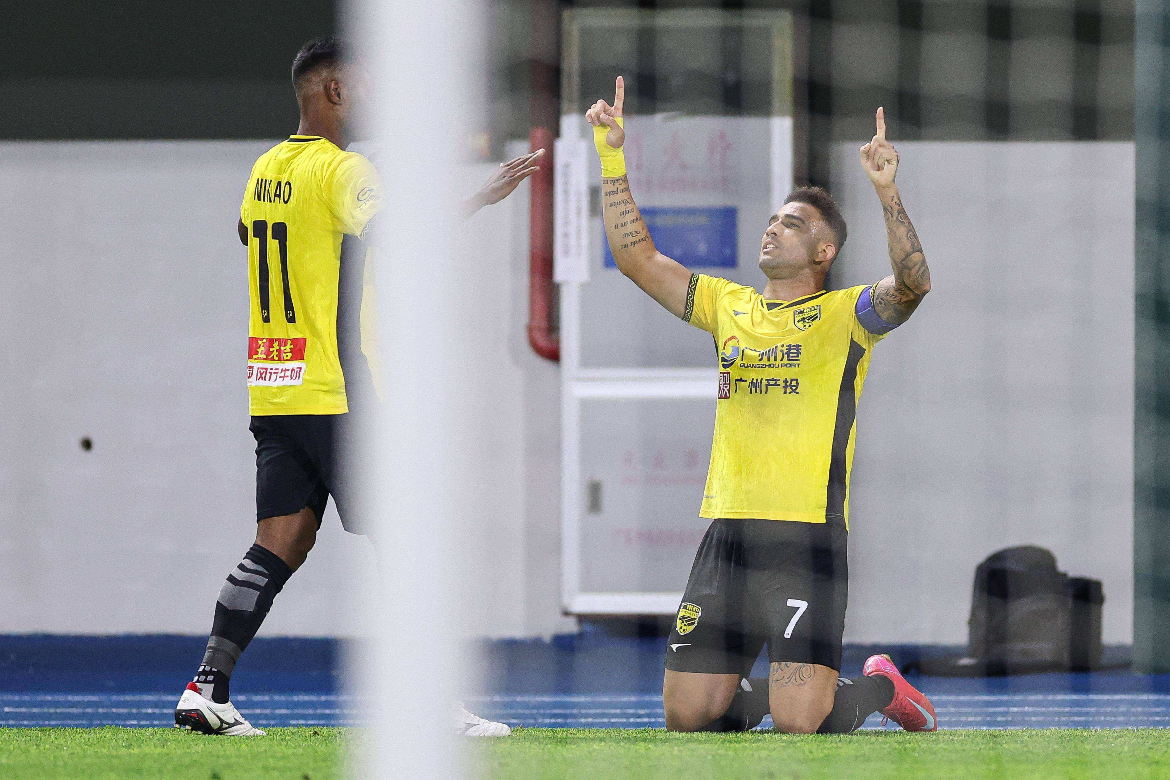 开云体育app-广州队遭遇惨败，连输两场比赛