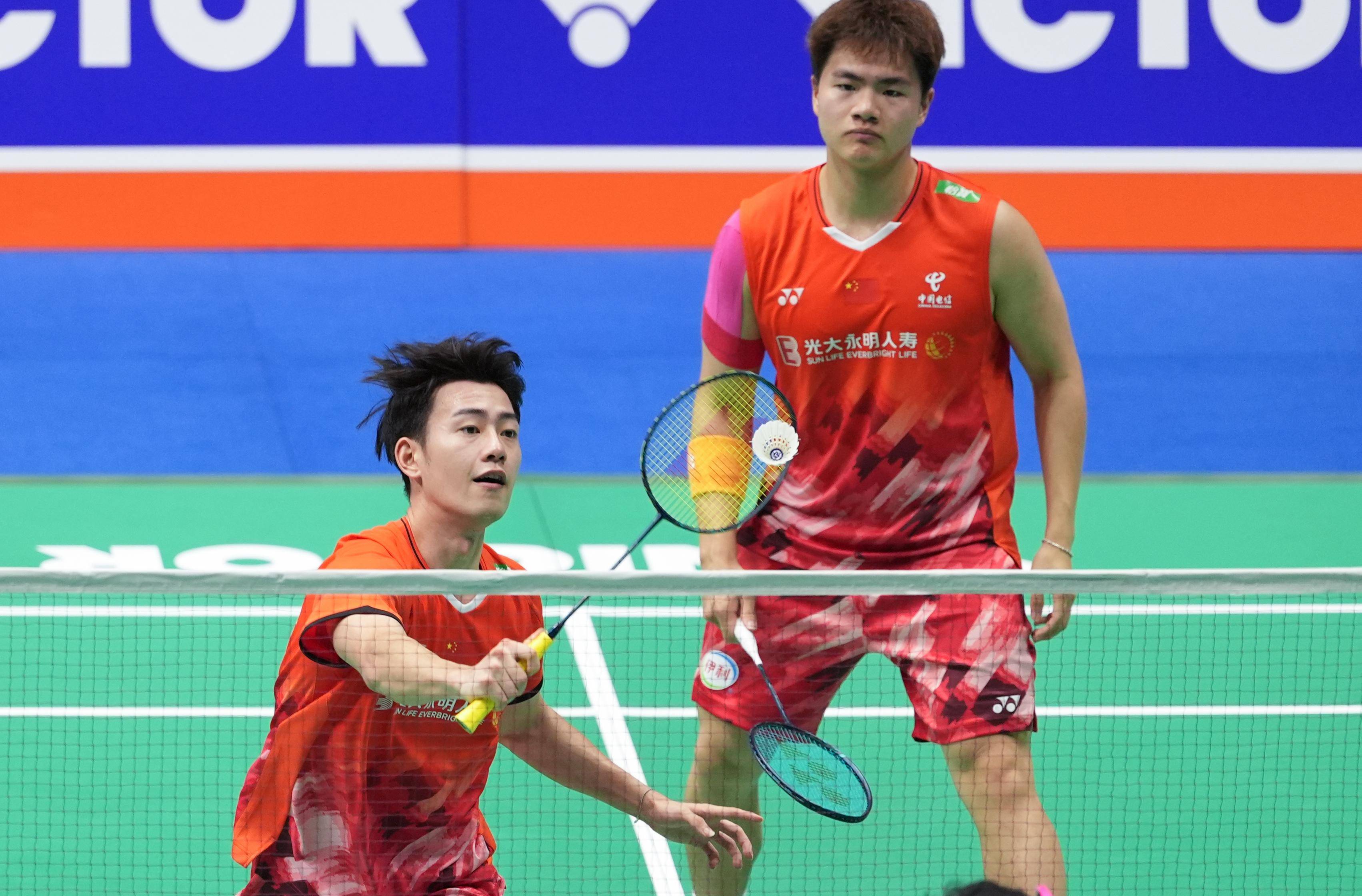 精彩对决!羽毛球决赛选手拼尽全力,我国选手勇夺金牌的简单介绍 精彩对决!羽毛球决赛选手拼尽全力,我国选手勇夺金牌的简单介绍