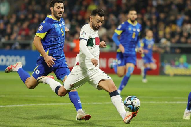 关于意大利力压希腊，晋级欧预赛四分之一决赛的信息