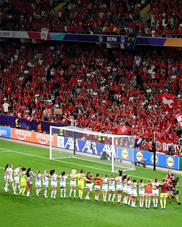 西班牙惨遭淘汰,签下欧洲杯失利四强的简单介绍 西班牙惨遭淘汰,签下欧洲杯失利四强的简单介绍