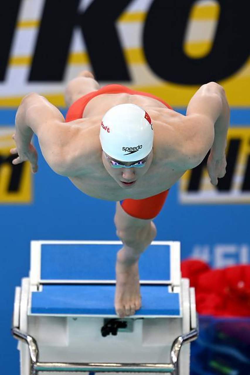 开云体育入口-瑞典运动员在游泳比赛中夺得铜牌