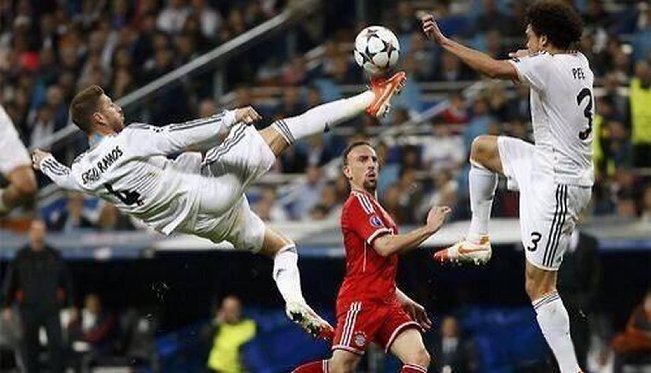 开云体育-一场激烈的足球角逐，谁将笑到最后？