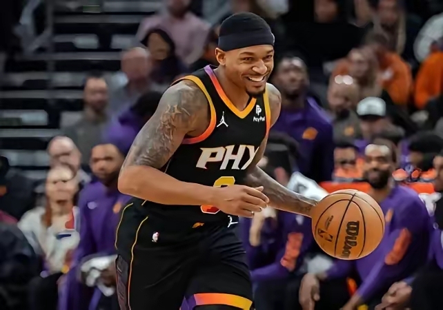 快船力克黄蜂,布拉德利打破历史纪录的简单介绍 快船力克黄蜂,布拉德利打破历史纪录的简单介绍